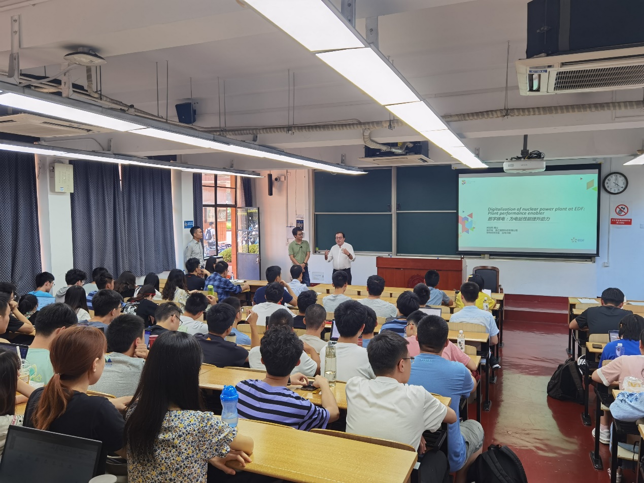 G:\yl8cc永利\工程师文化课\2021-2022-S1\2021.9.22闵皆昇\照片2.jpg